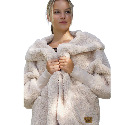 Sherpa Wrap in Fluffy Frappe by Nordic Beach